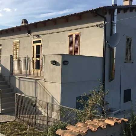 Casa A Con Vista Gran Sasso Vakantiehuis *